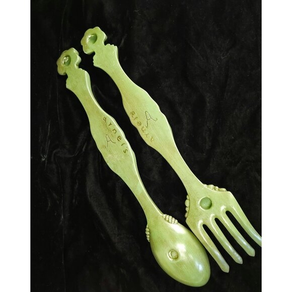 Vintage Green Ceramic Spoon & Fork Wall Decor Set With Ornate Details - Picture 5 of 8